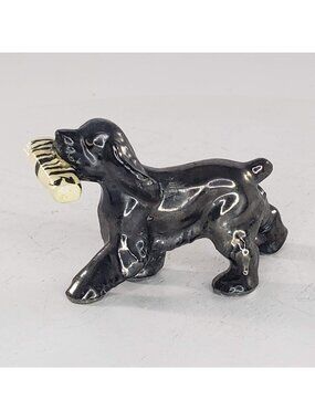 Hagen Renaker Cocker Spaniel Dog Figurine Newspaper Black *Repaired*